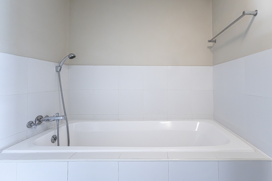 To Let 2 Bedroom Property for Rent in Sea Point Western Cape